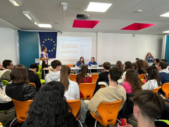 15 mai_simulation Parlement européen lycée Nancy droit des femmes